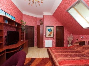 Villa Elena-F, Feodosiya