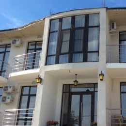 Villa Arthur's, Beregovoe